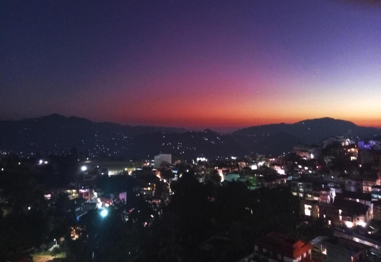 Natures Treat Homestay Tansen Bagian luar foto