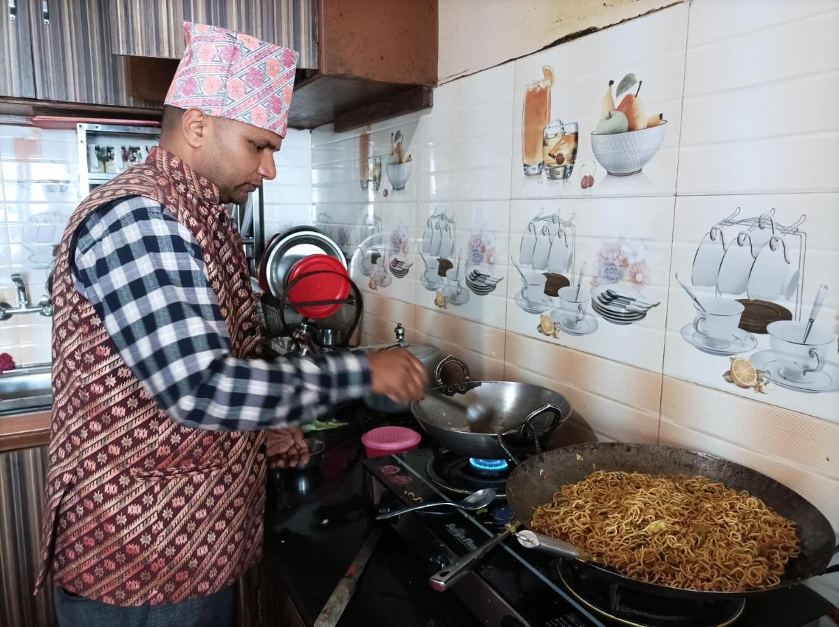 Natures Treat Homestay Tansen Bagian luar foto